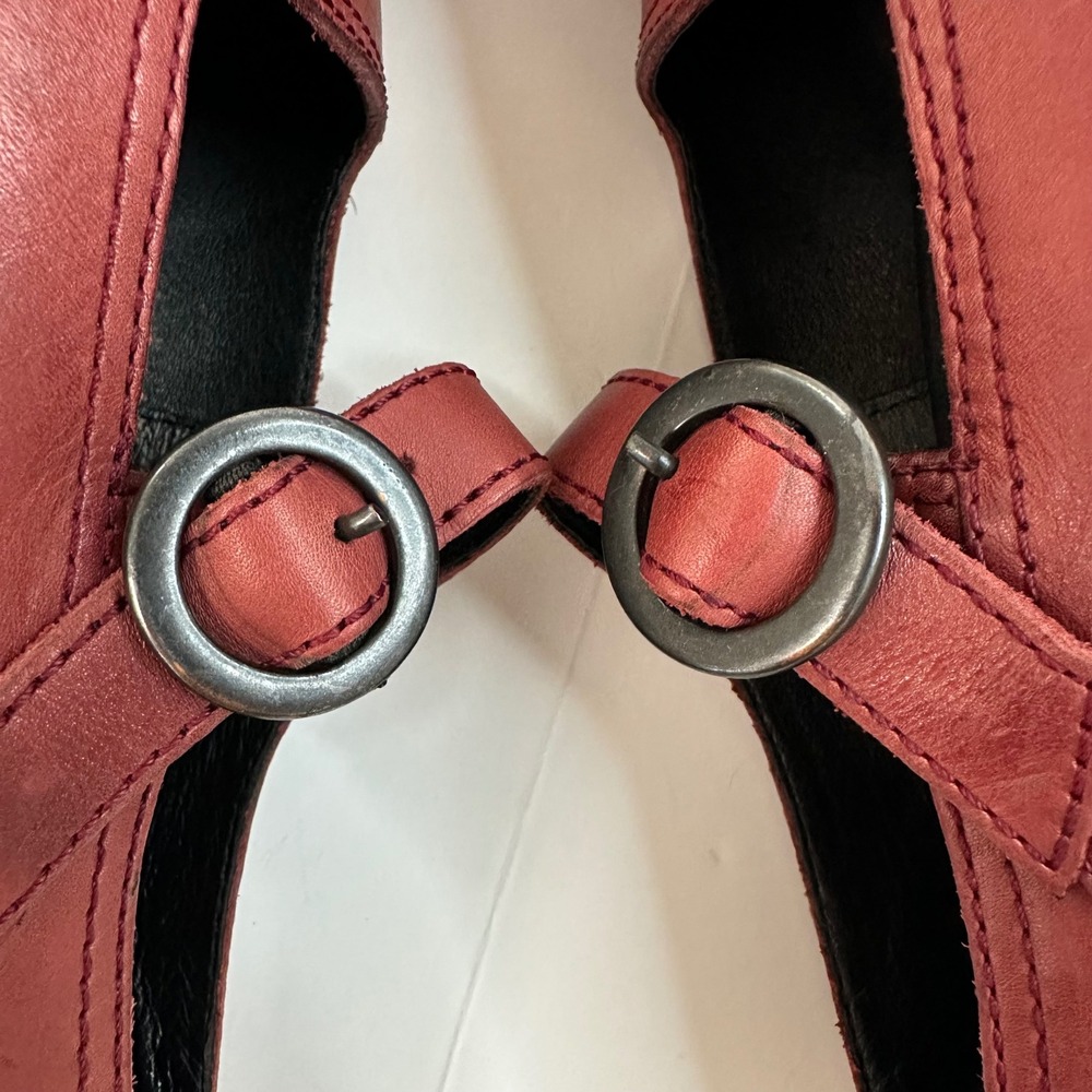 Dansko Mary Jane Chunky Platform Rounded Toe Shoes Red Leather Perforated Buckle - Picture 4 of 15